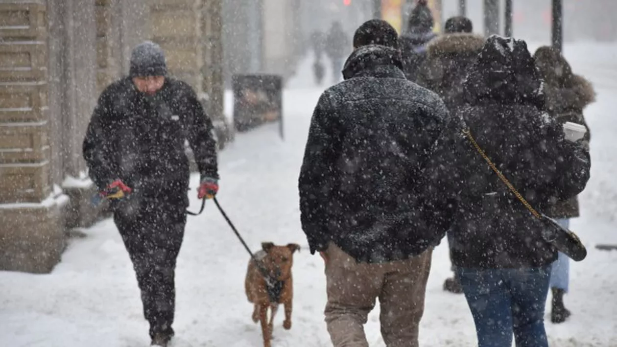 Avertizare meteorologică imediată: Cod galben de vânt puternic în 13 județe. Alertă de ninsoare abundentă în alte 6 localități