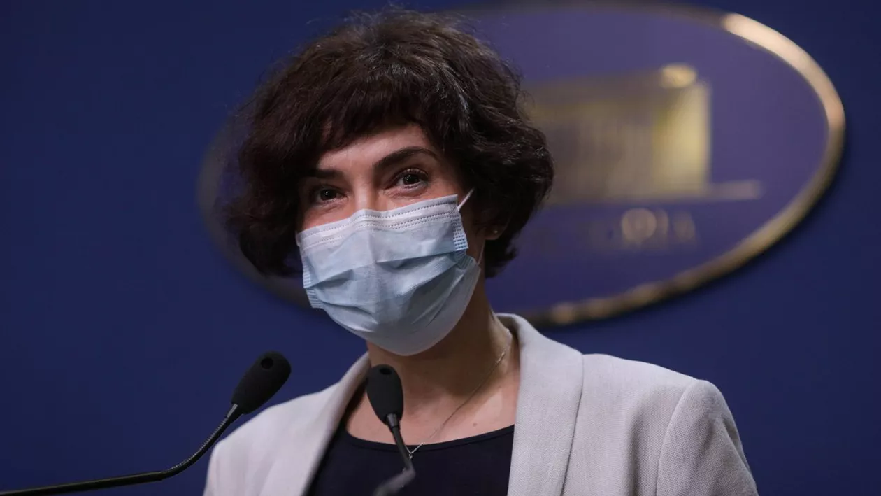 Andreea Moldovan, despre imunizarea profesorilor: Momentan avem un număr limitat de vaccinuri, pe care încercăm să-l dăm persoanelor care au vulnerabilitățile maxime (VIDEO)