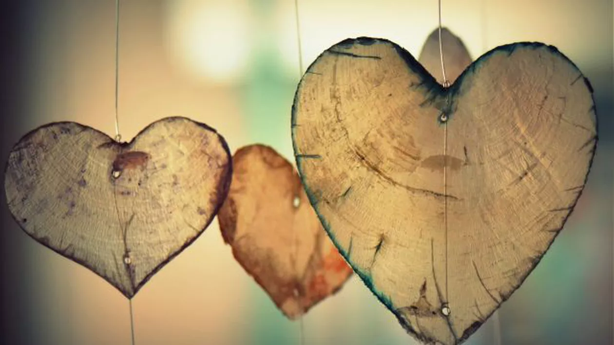 Declaratii de dragoste scurte, perfecte pentru Sf. Valentin