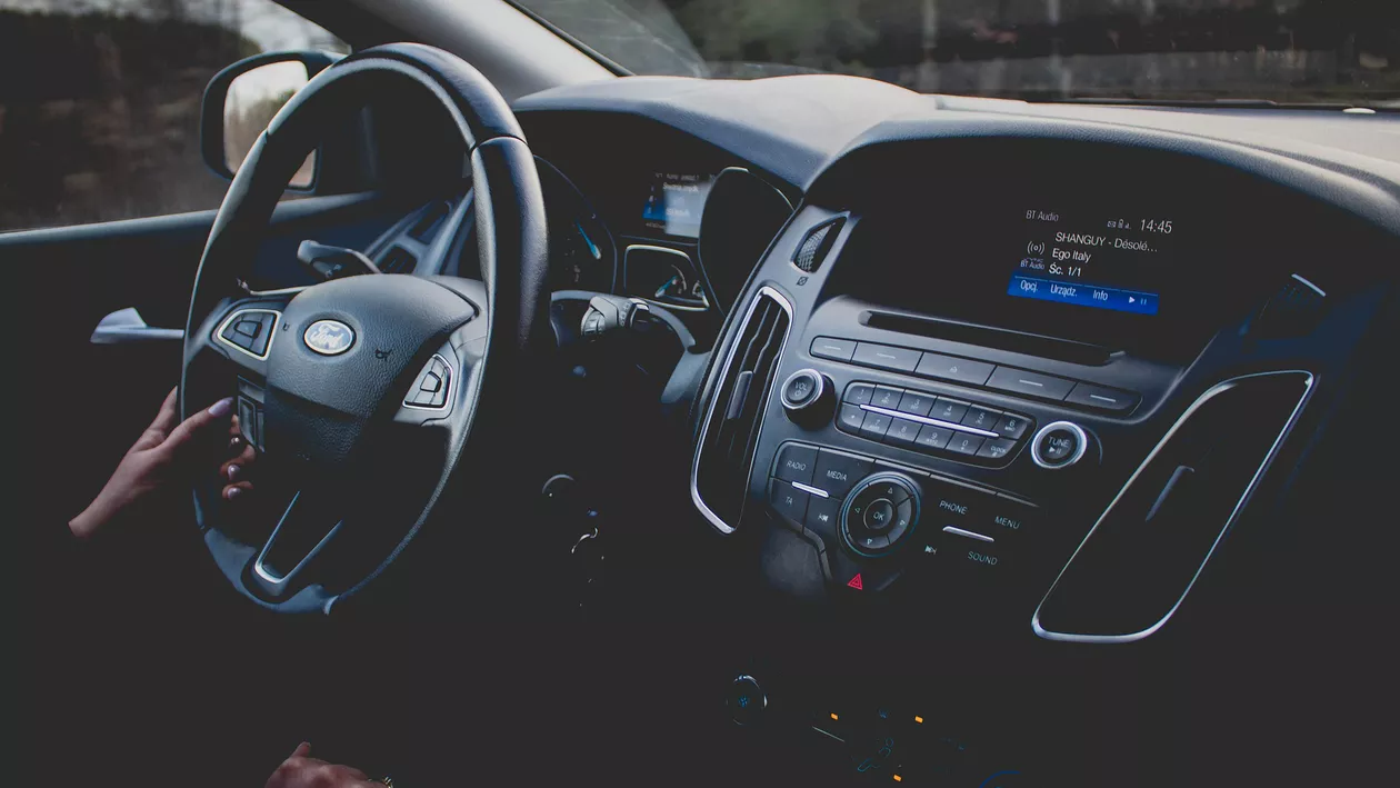 Ford Craiova suspendă producția de vehicule și motoare timp de 8 zile