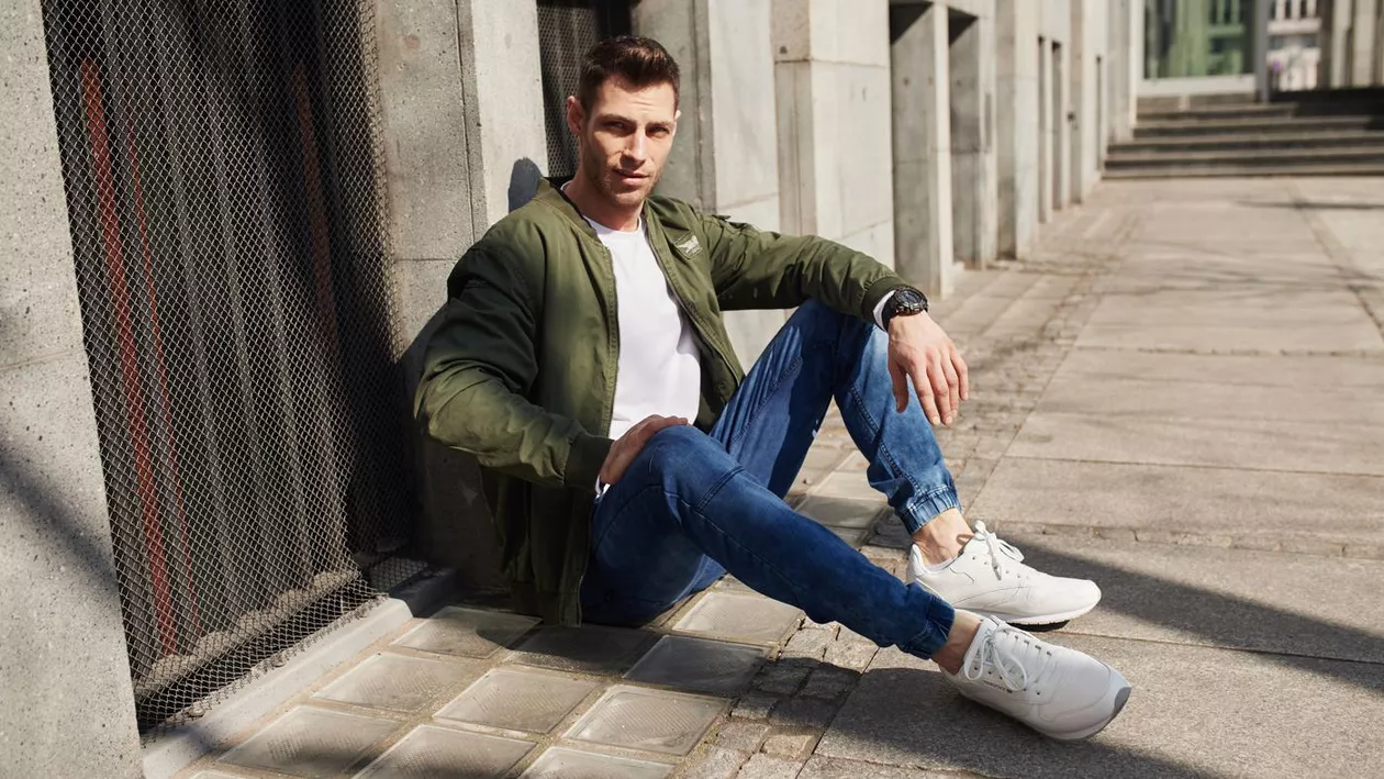 Cumpără blugi de bărbaţi perfecţi pentru forma corpului