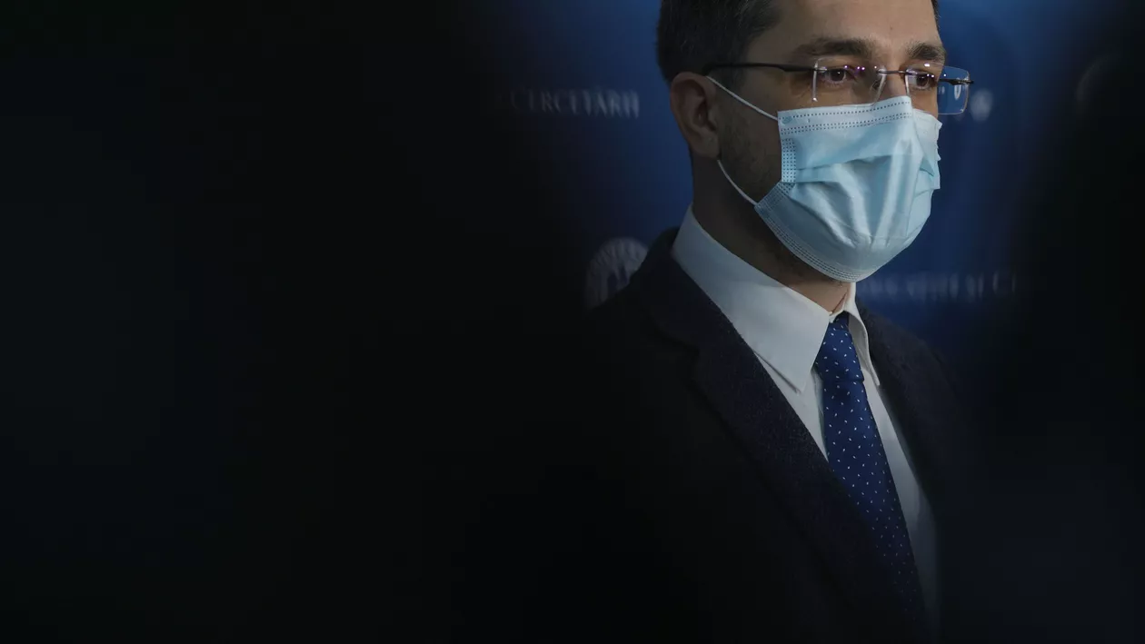 Schimbări majore propuse de Vlad Voiculescu, pentru creșterea capacității de îngrijire a bolnavilor COVID-19 - Reorganizare a spitalelor și a cadrelor medicale (VIDEO)