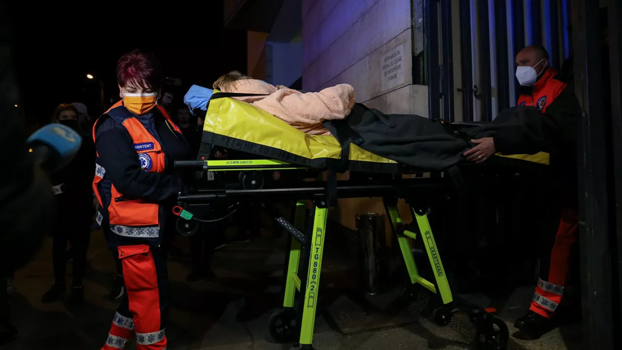 Pacienți, evacuați de la Spitalul Foișor. Medicul Bogdan Oprița: Patru persoane vor fi transferate la Spitalul de Urgenţă Floreasca