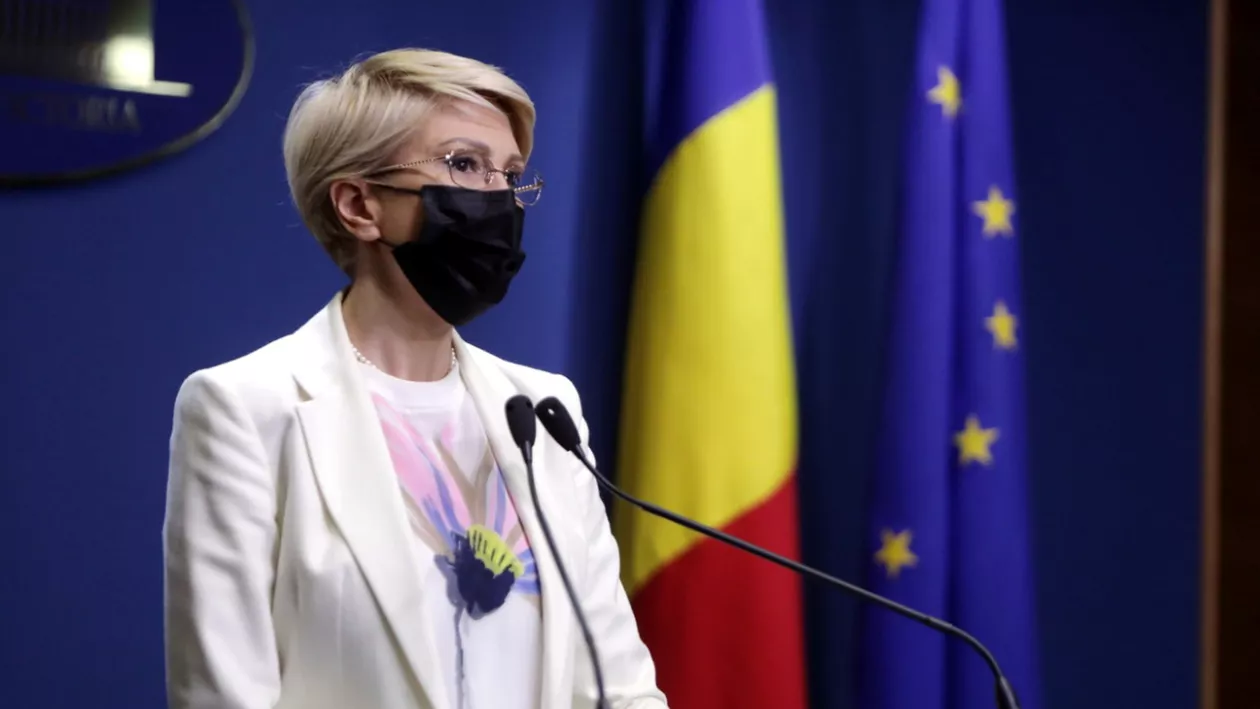 Raluca Turcan: Coaliția trebuie să revină la normal. USR PLUS și UDMR sunt cei mai buni parteneri posibili. Un guvern minoritar trebuie evitat și orice sprijin al PSD, exclus