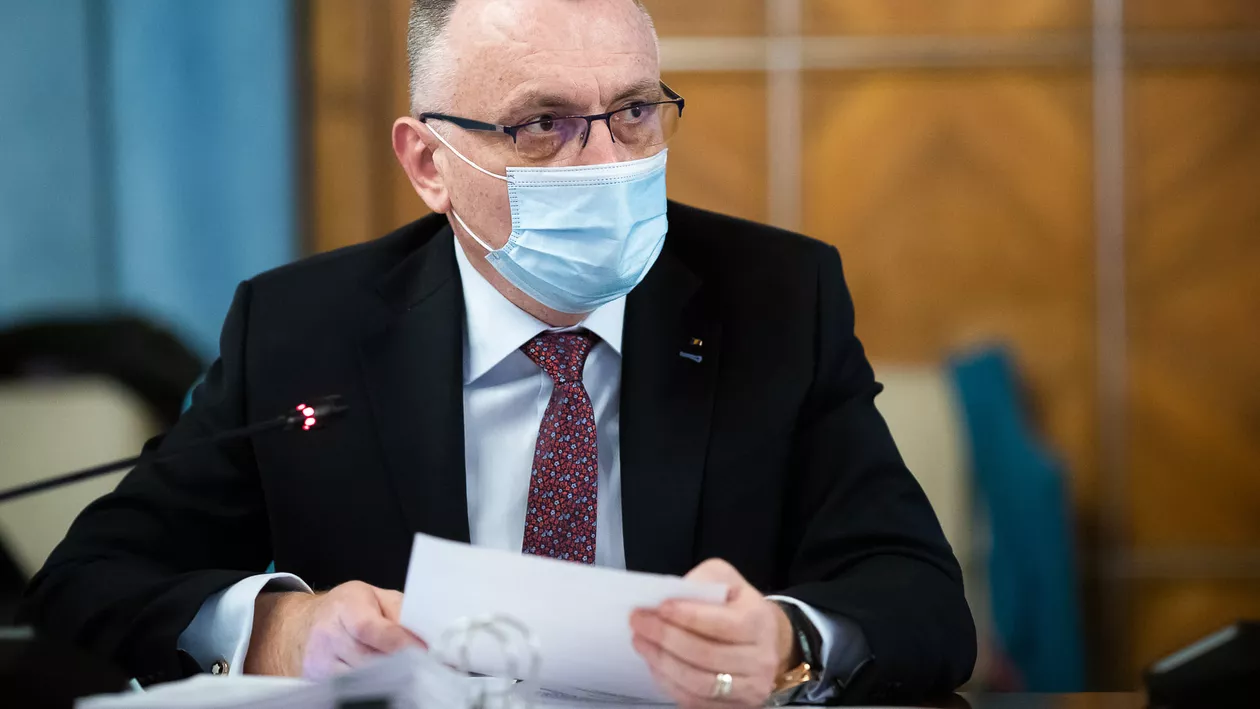 Ministrul Educației, Sorin Cîmpeanu, a avut joi o discuție cu noul ministru al Sănătății, Ioana Mihăilă: „Discuția a fost foarte bună” / Ce a spus, pe B1 TV, despre relația cu Vlad Voiculescu (VIDEO)