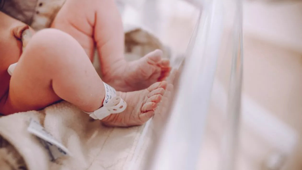 Miracol medical: O femeie din Mali a născut 9 bebeluși