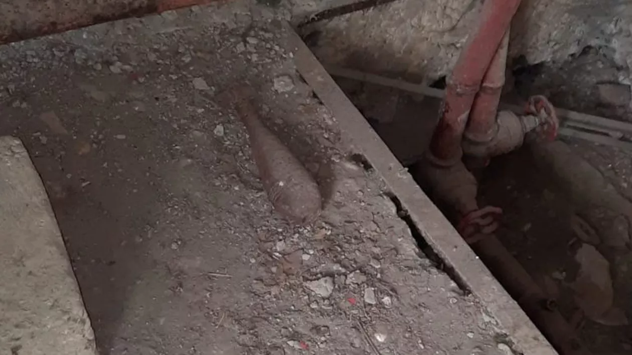 Prahova: Sute de elevi și angajați ai unei școli, evacuați. Un proiectil de război a fost descoperit într-o anexă