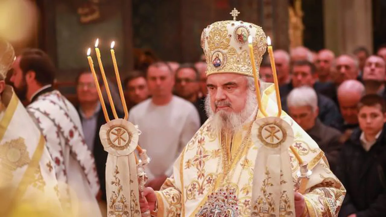 Propunere din partea USR: Patriarhul Daniel, coordonator al campaniei de vaccinare, la Catedrală
