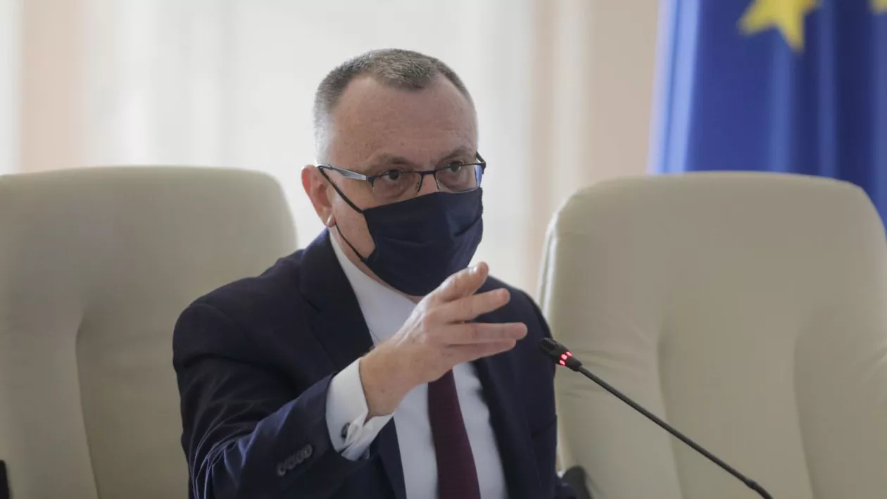 Sorin Cîmpeanu: În 703 localități, rata de infectare este mai mare de 1 la mie. Ziua de vineri constituie referință pentru întreaga săptămână următoare (VIDEO)