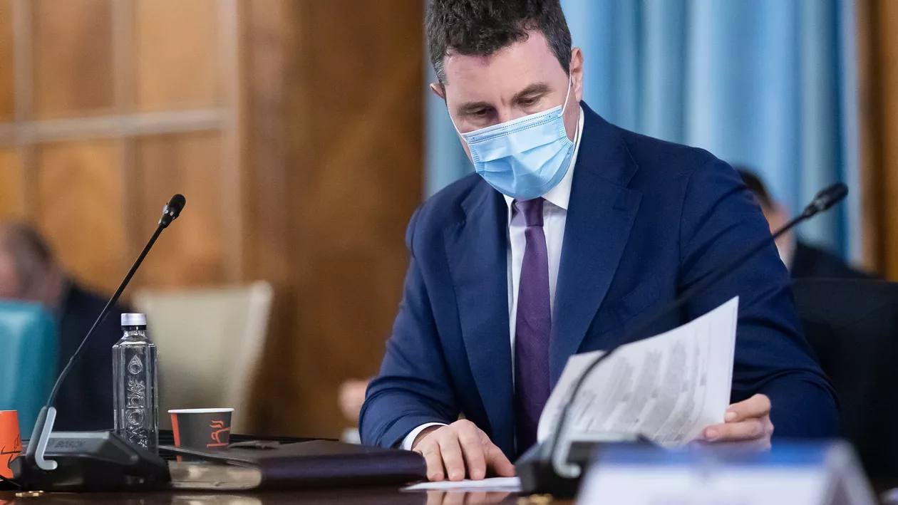 Ministrul Mediului, despre noi derogări pentru împuşcarea urşilor: Dacă există pericol la adresa vieţii umane, da, este obligaţia ministerului (VIDEO)