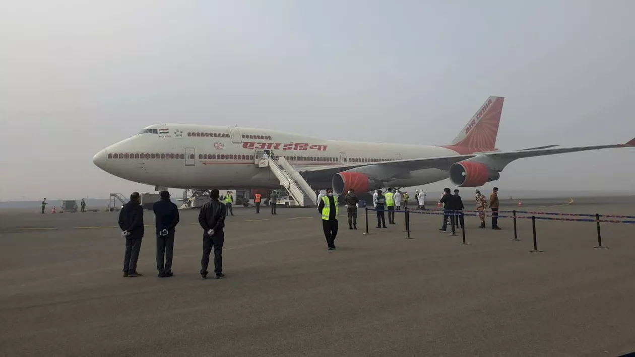 India: Pasager clandestin la bordul unui avion. Piloții au decis aterizarea de urgență (VIDEO)