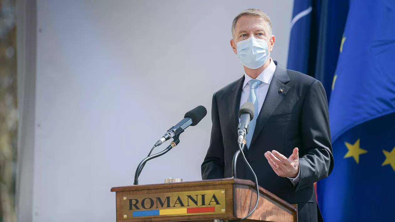 Klaus Iohannis, mesaj de Zilei Românilor de Pretutindeni: Țara va trece printr-un amplu proces de reformare, astfel încât cetățenii plecați în diaspora să se întoarcă