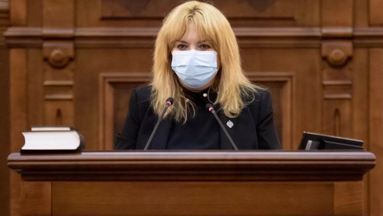 Anca Dragu: Adeverinţa electronică verde nu este o condiţionare