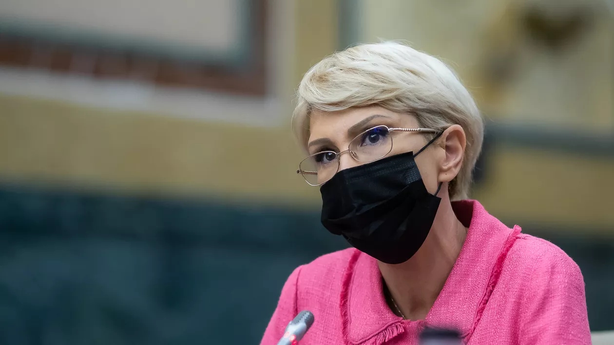 Raluca Turcan: Circa 70% dintre unităţile administrativ-teritoriale nu au nicio evidenţă cu privire la persoanele vârstnice vulnerabile / Avem fonduri uriaşe pentru dezvoltarea asistenţei sociale