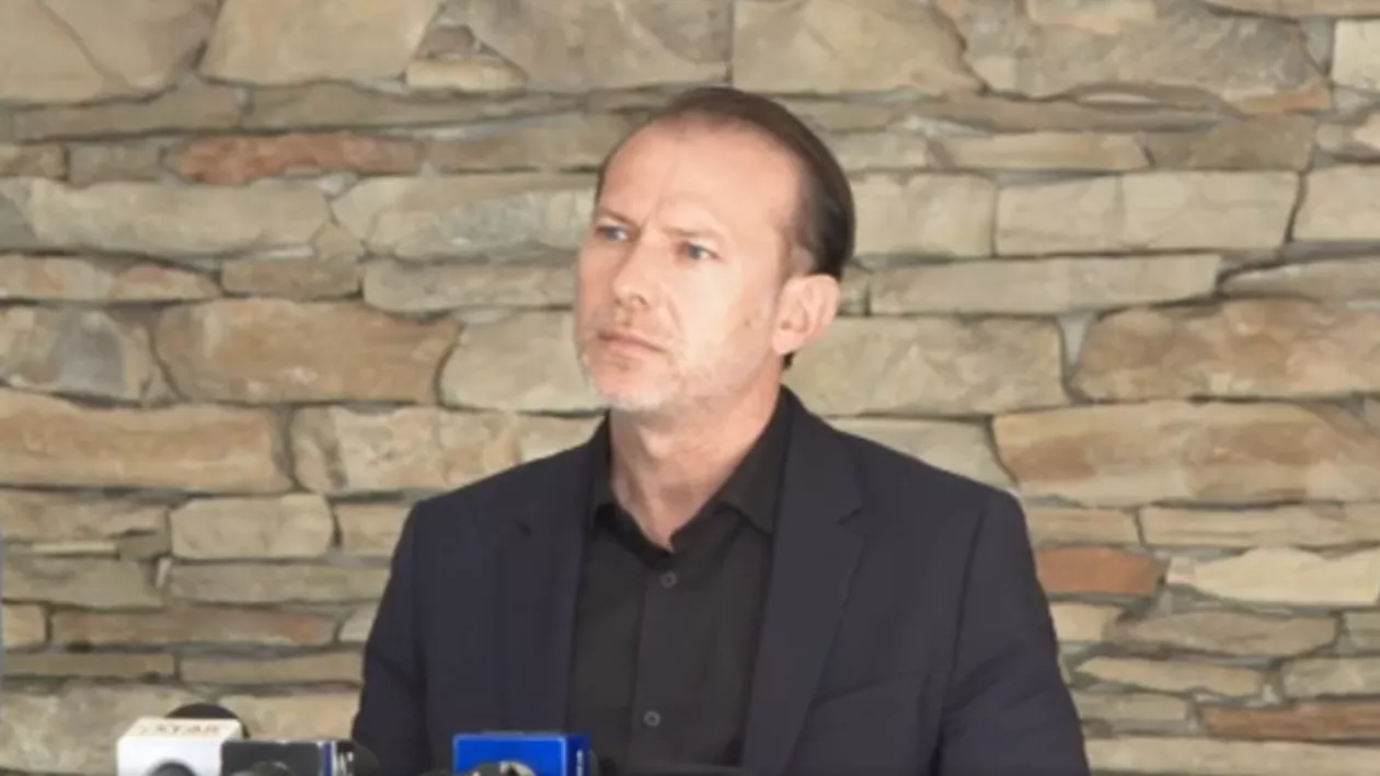 Florin Cîțu: Campania de vaccinare dă rezultate. Avem un număr din ce în ce mai mic de persoane care sunt testate pozitiv, avem un număr mai mic de persoane la ATI (VIDEO)