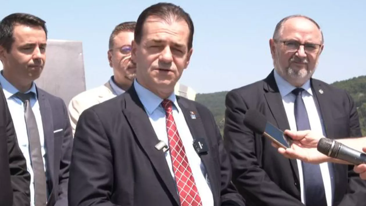 Ludovic Orban, la finalul vizitei pe șantierul tronsonului de autostradă Pitești – Curtea de Argeș: Autoritățile implicate în avize trebuie să se miște repede, nu cu viteză de melc (VIDEO)