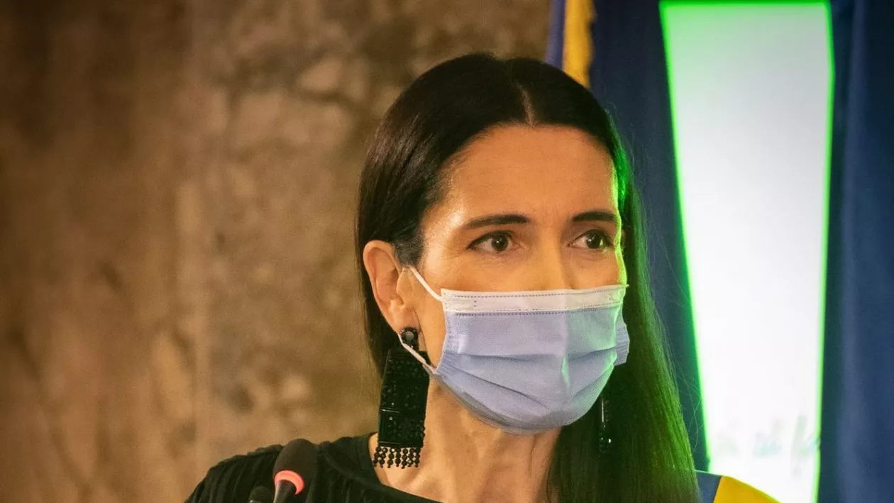 Clotilde Armand, prinsă cu minciuna. Documentele care arată că a oprit finanțarea pentru paza Spitalului de copii. Consilier PNL: O nouă gafă a primarului