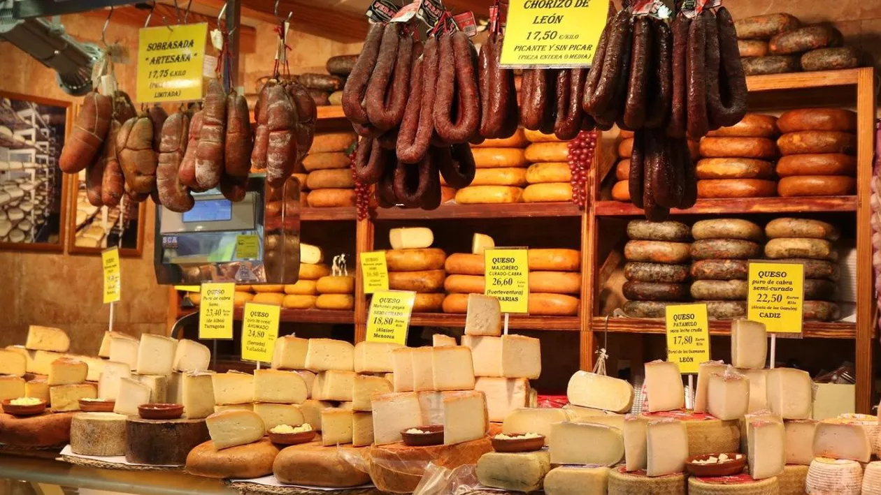 Produse expirate, comercializate la tarabele de pe Transfăgărășan. Jumătate de tonă de alimente, retrase de la vânzare