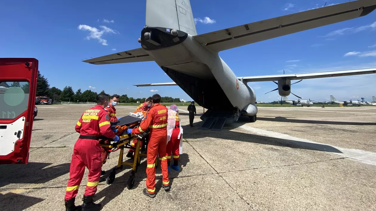 Cei doi răniţi în explozia de la Petromidia au fost transferaţi la o clinică din Germania