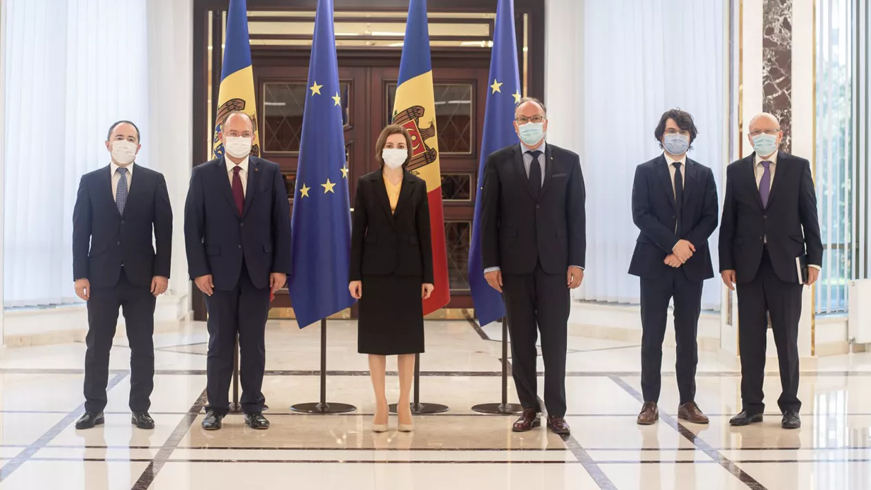 Președinta Republicii Moldova le-a mulțumit lui Bogdan Aurescu și Klaus Iohannis pentru sprijinul substanțial acordat de România. Maia Sandu: „Putem construi un parteneriat puternic”