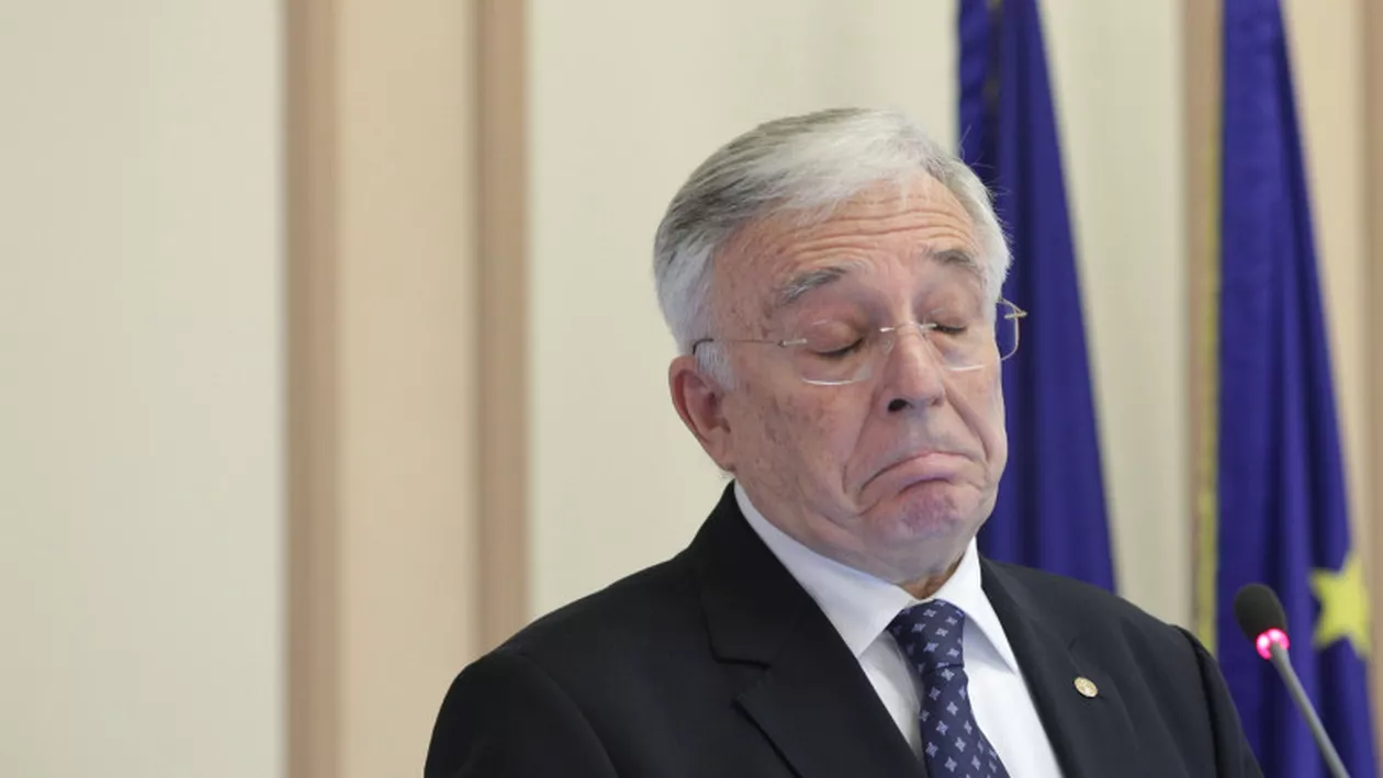 USR, proiect pentru a elimina indemnizațiile „celor nouă moguli” de la BNR și ASF: „Sunt plătiți de două ori pentru aceeași muncă”