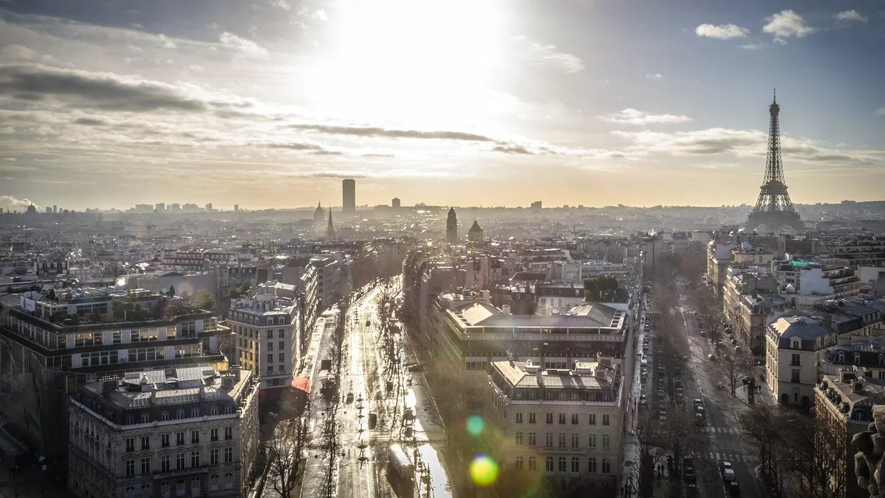 CNCAV: Rata de infectare s-a dublat în mai multe state europene. Vaccinarea, cea mai la îndemână soluție de protecție împotriva COVID-19