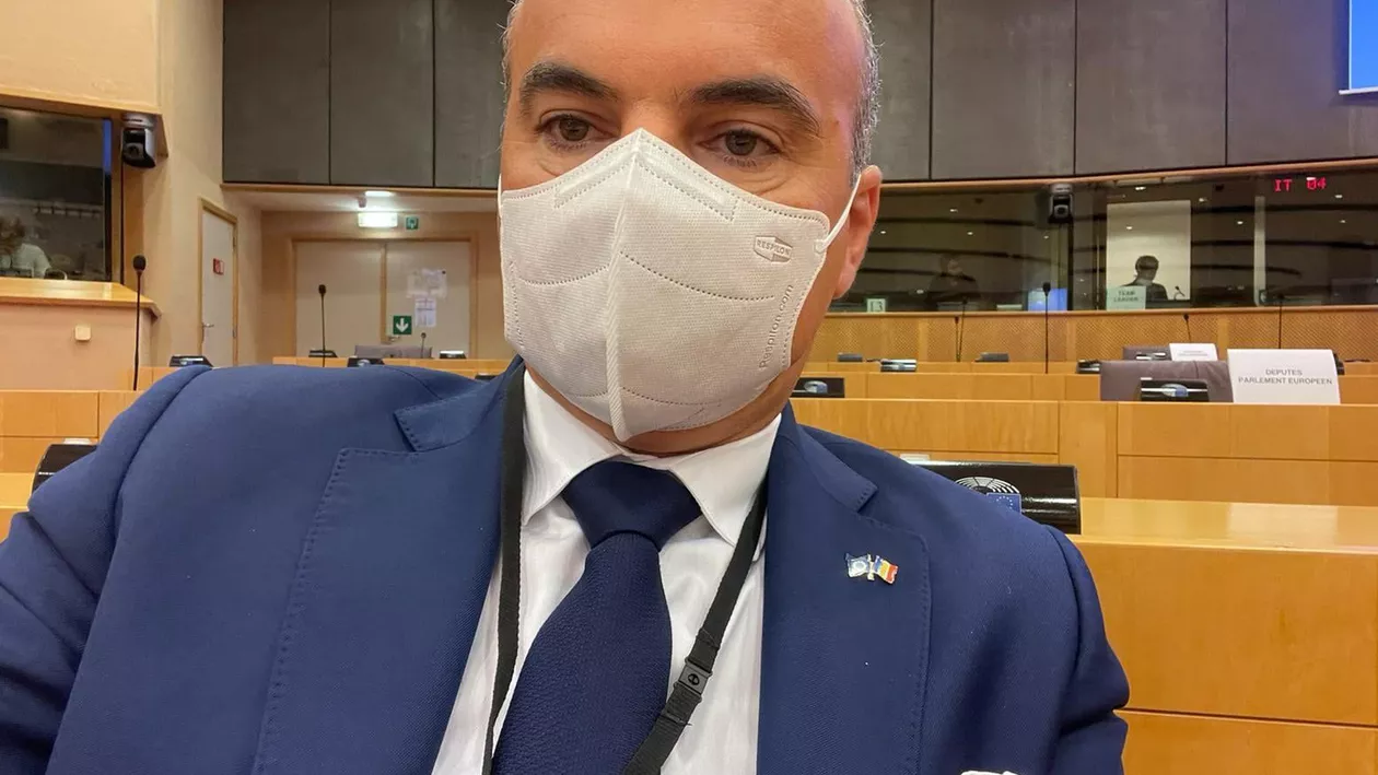 Rareș Bogdan spune că toți liderii din coaliție au fost informați cu privire la revocarea ministrului Nazare