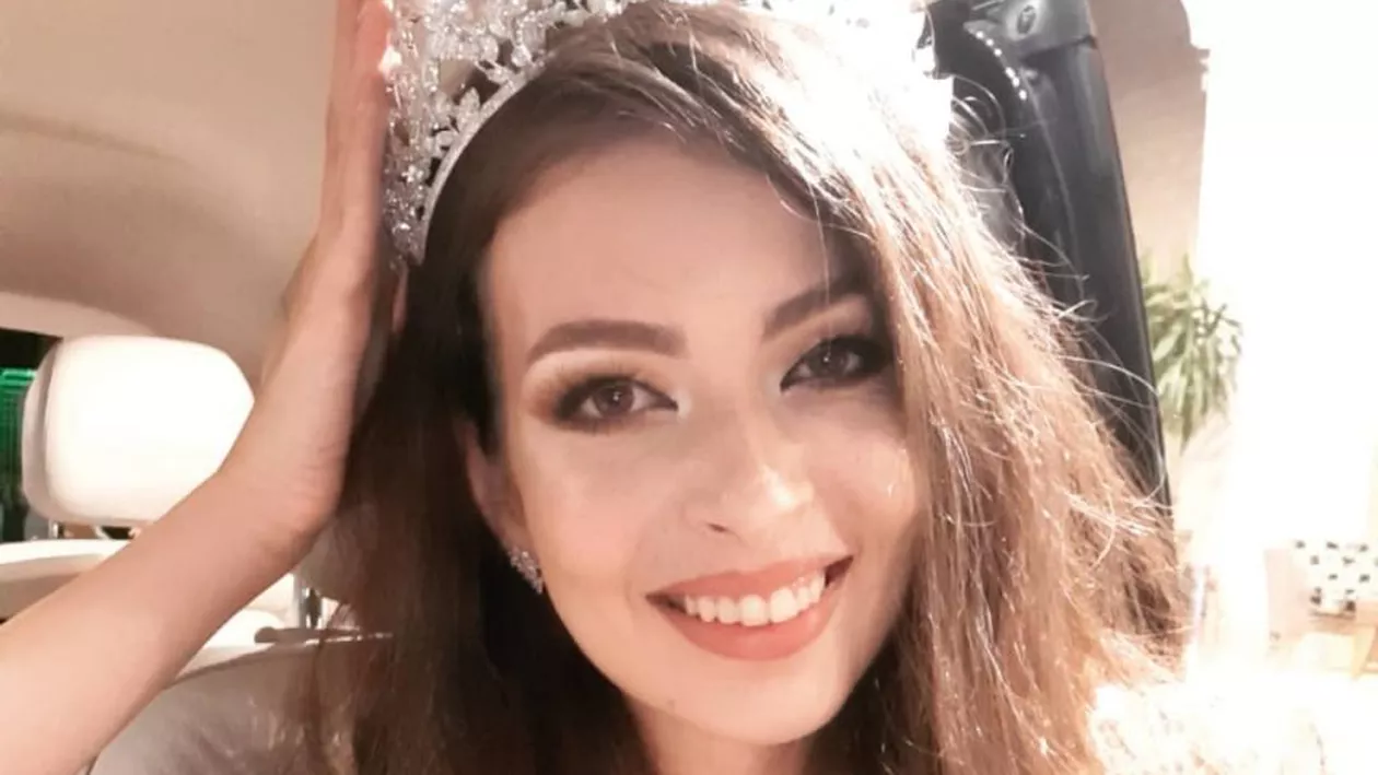Miss Universe România 2021 este o studentă de 21 de ani din Cluj-Napoca, fostă prezentatoare TV