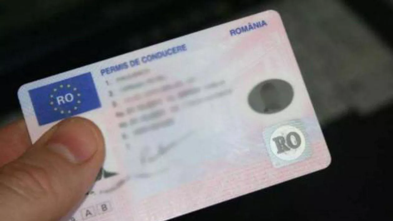 Un român a cumpărat o poză cu un permis, pentru a circula pe drumul public. Cum a fost prins de autorități