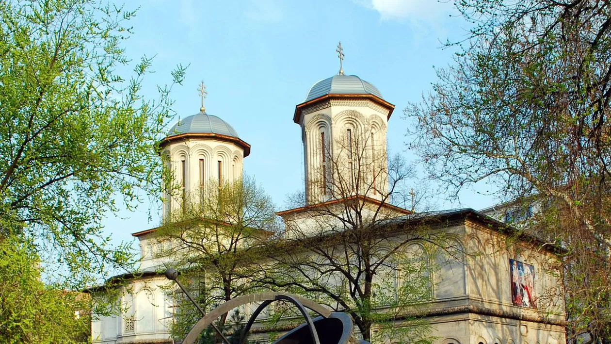 Un bărbat din Dâmbovița a fost găsit mort, în toaleta unei biserici