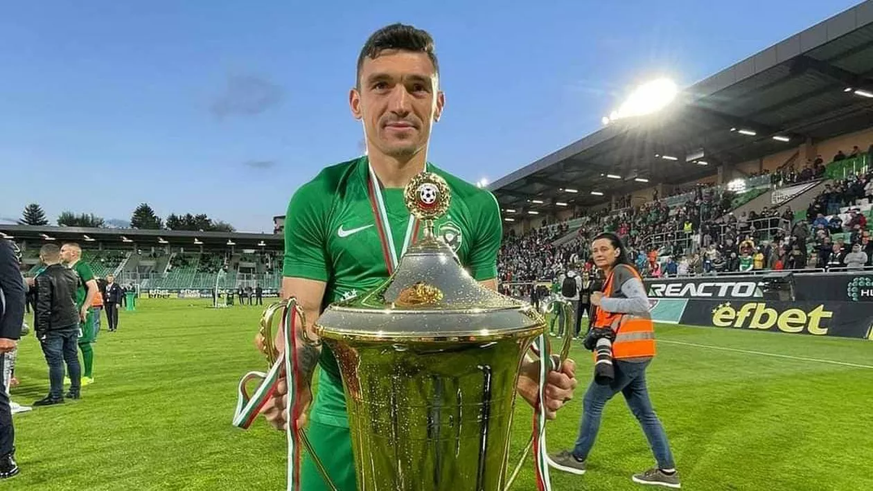 FCSB l-a transferat pe Claudiu Keșeru. Revenire după 6 ani la echipa lui Gigi Becali