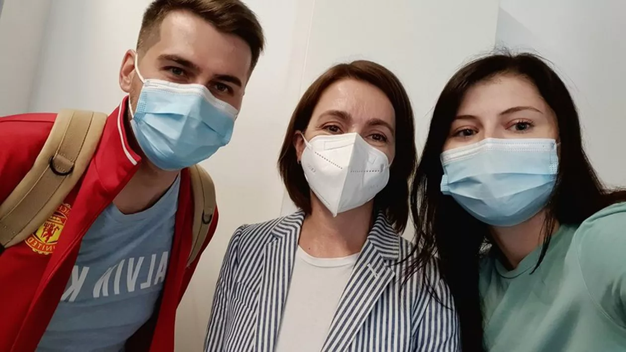 Maia Sandu a mers în Austria la clasa economic. „Singurică, cu un bagaj mic și atât de modestă”