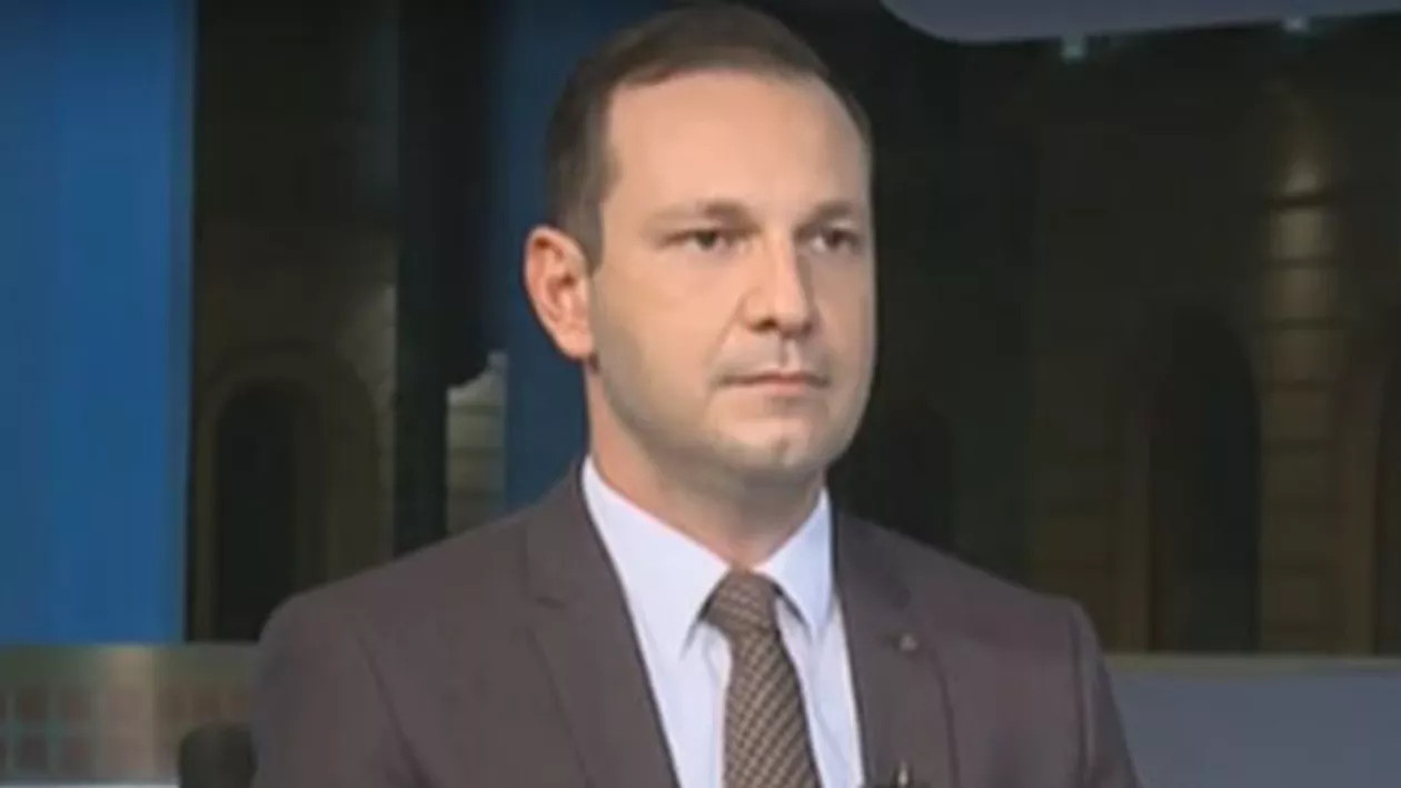 Radu Țincu: În București, spitalele de boli infecțioase care gestionează pacienții COVID au raportat că și-au epuizat locurile la ATI. În 7 - 10 zile vom înregistra din nou o creștere a numărului de cazuri grave (VIDEO)