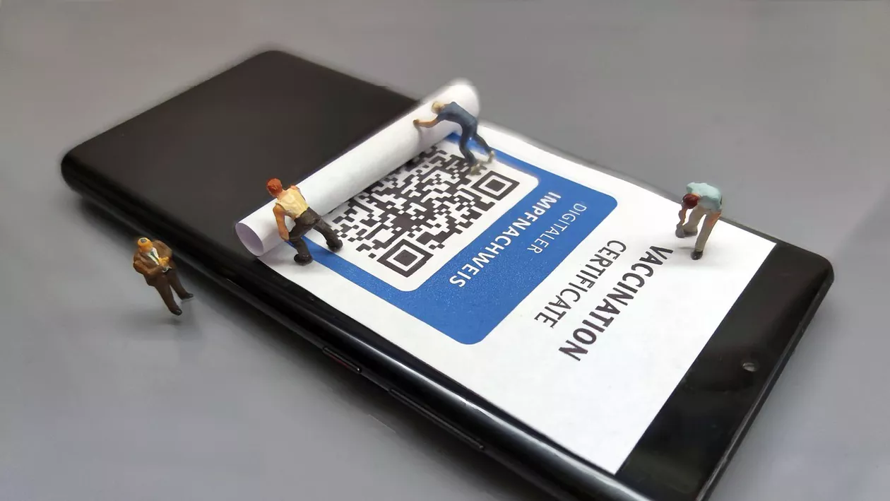 Mai multe persoane sunt cercetate în Italia pentru vânzarea de certificate Covid false. Acestea erau cumpărate cu sume de până la 500 de euro, în criptomonede