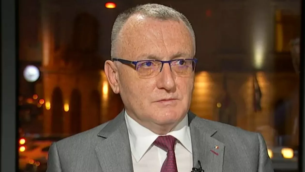 Cum se va realiza vaccinarea anti-COVID în școli. Precizările ministrului Sorin Cîmpeanu (VIDEO)