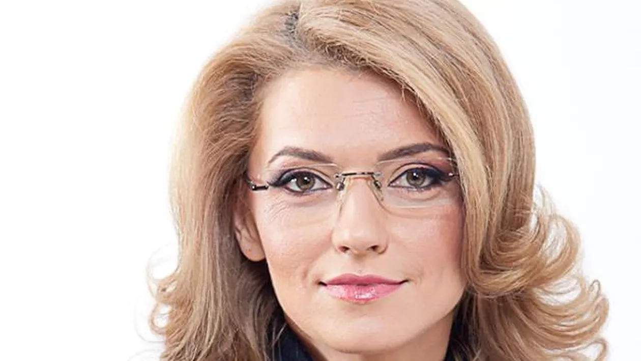 Alina Gorghiu a parodiat jurnaliștii acreditați la Parlament: „Dacă am jignit, aveți scuzele mele (VIDEO)