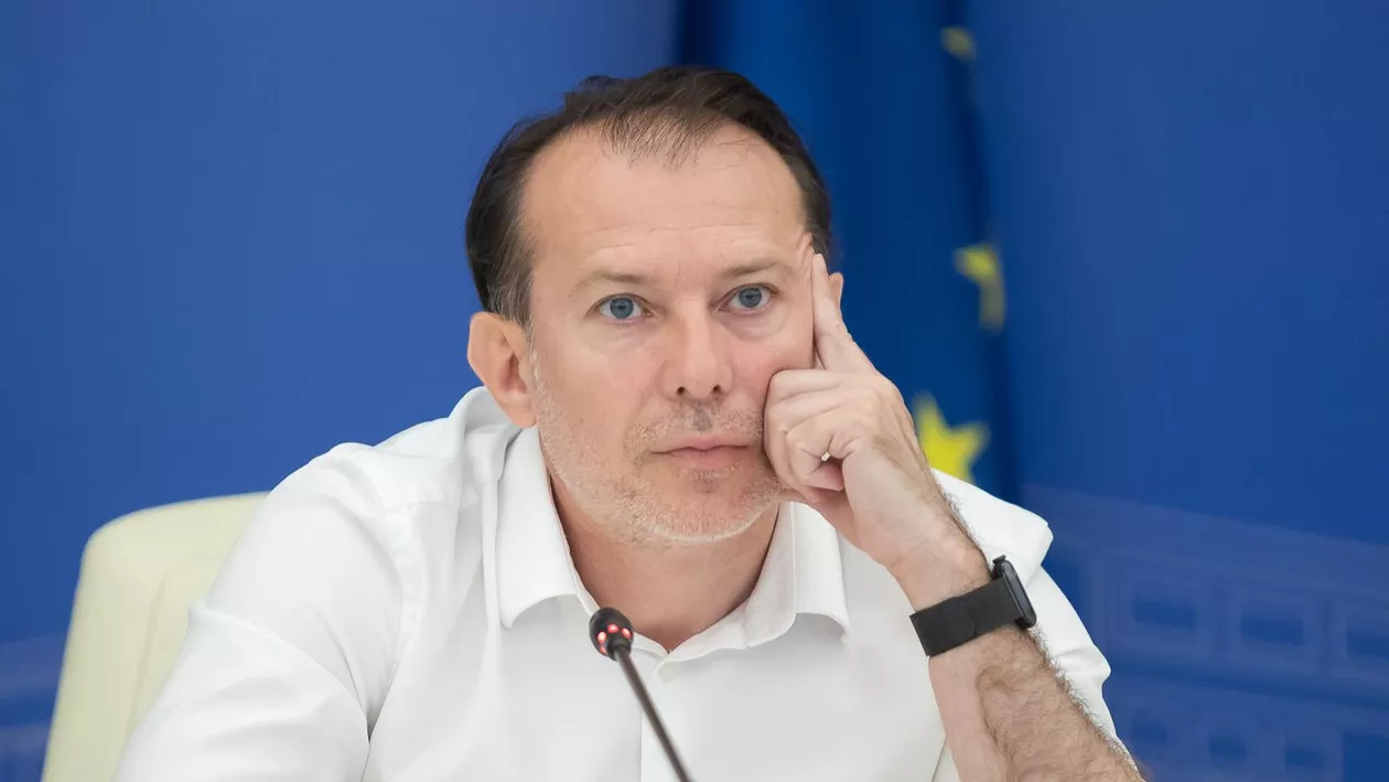 Florin Cîțu nu se grăbește să ia act de demisiile miniștrilor USR-PLUS: Încă analizez situația (VIDEO)