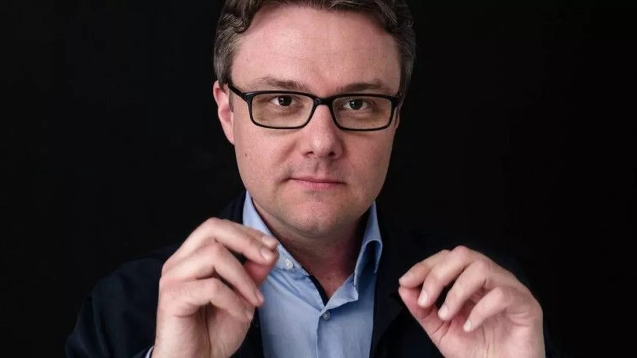 El este omul USR-PLUS, plătit cu 457.000 de euro, bani publici