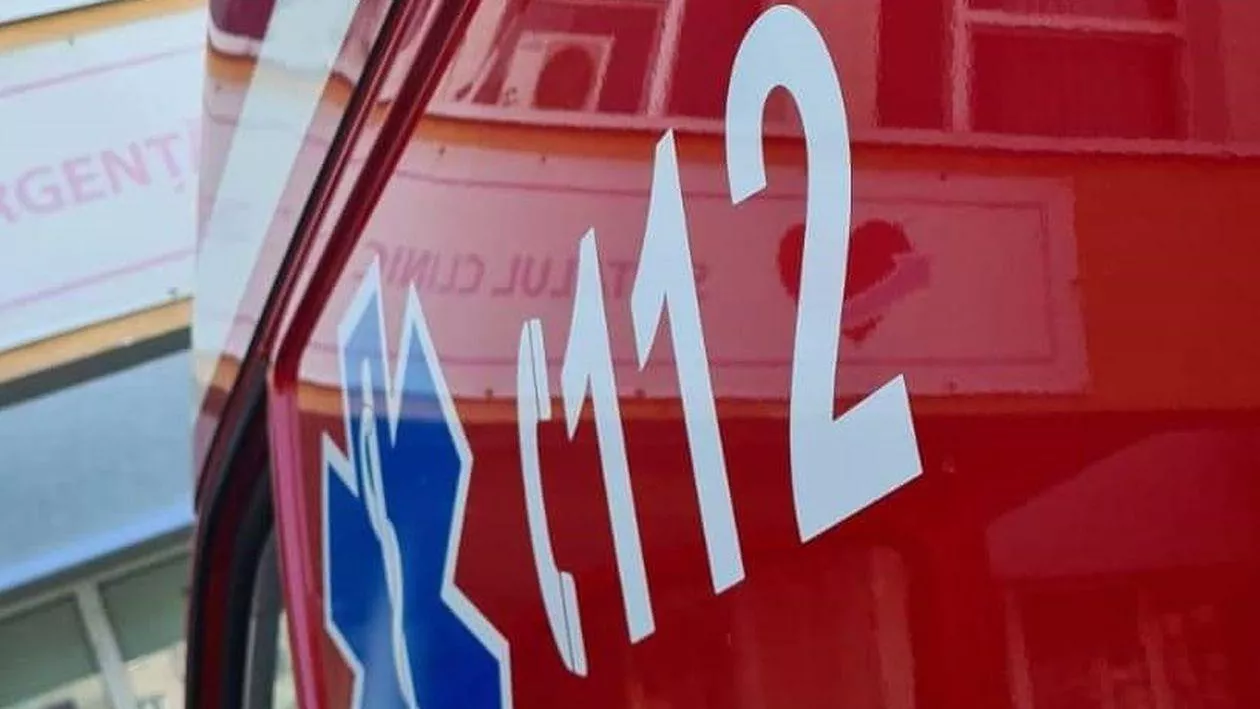 Prahova: Un motociclist a ajuns la spital după ce a fost rănit într-un accident cu o autospecială de Poliţie pe DN 1