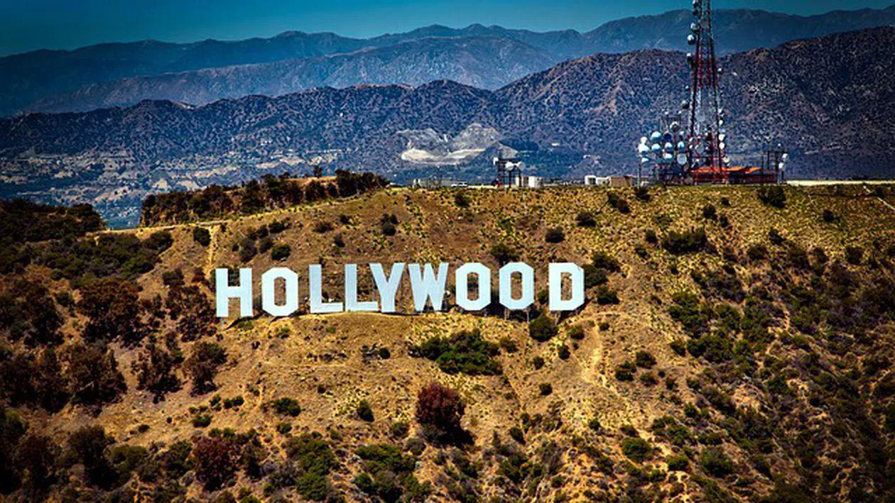 Grevă la Hollywood. Acţiunea ar putea închide producţia de film şi televiziune din SUA