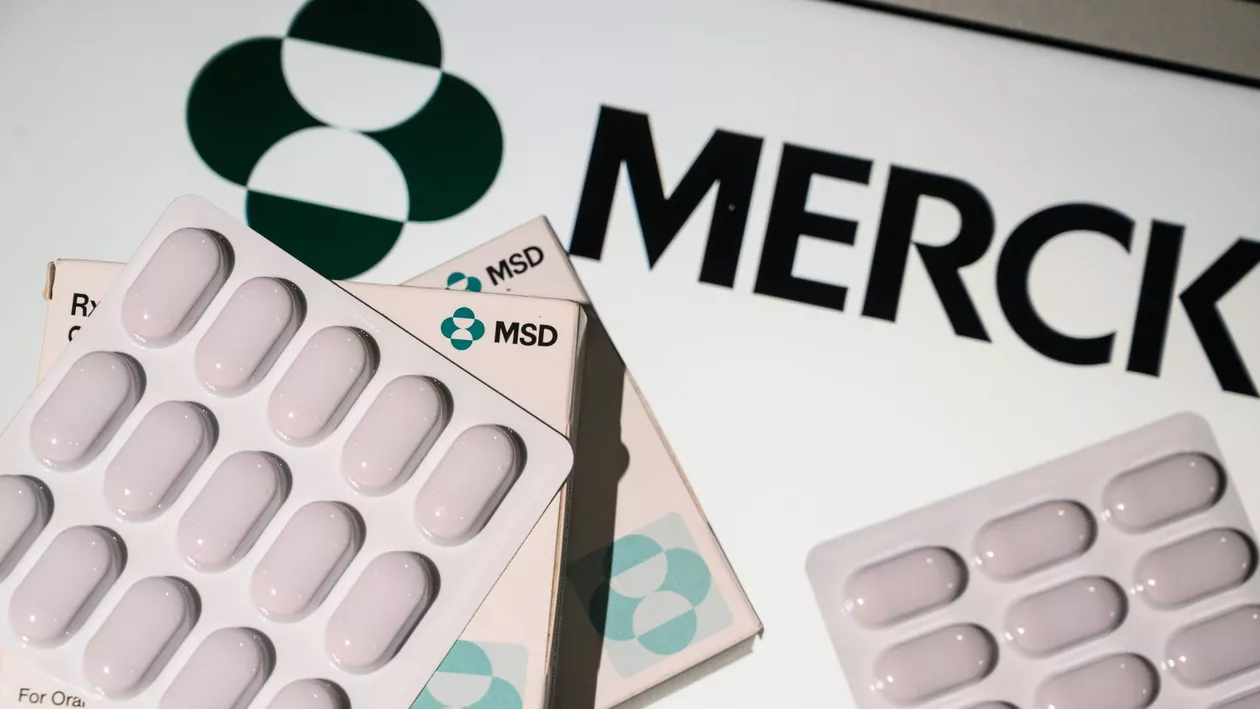 Agenţia Europeană pentru Medicamente testează o pastilă pentru tratarea COVID-19. Cum acționează medicamentul dezvoltat de laboratorul Merck