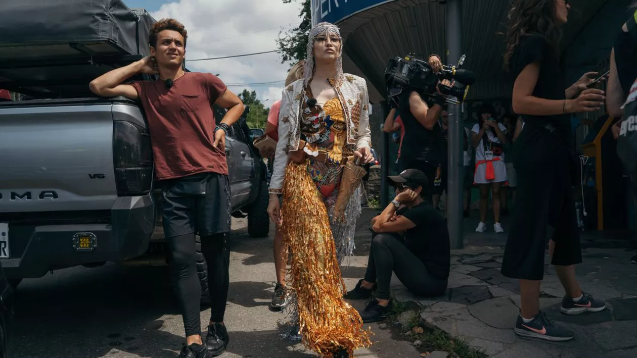 Apariție de senzație la Asia Express, sezonul 4. De ce a venit, de fapt, Iulia Ablu și cum le-a făcut viața amară concurenților de la Antena 1 (VIDEO)