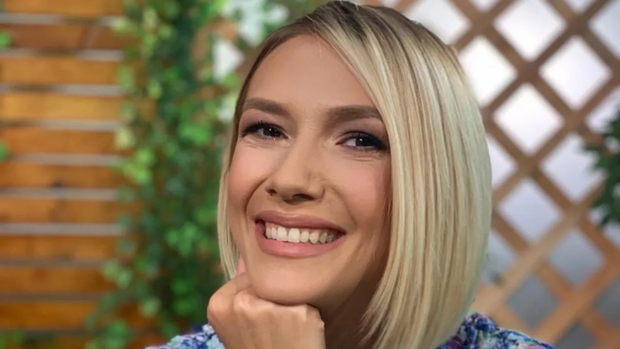 Adela Popescu, dată dispărută. Vedeta a lipsit de la Vorbește lumea