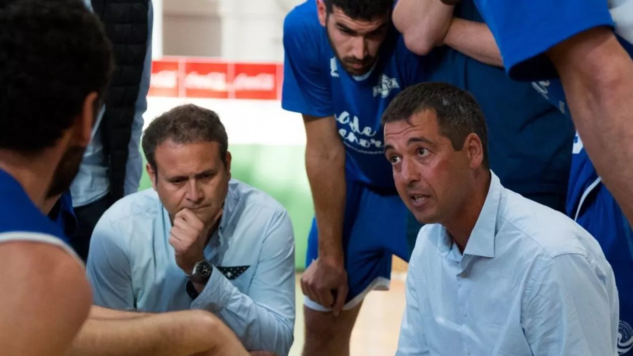 Speranțe pentru baschetul sibian: spanionul Miguel Angel Hoyo este noul antrenor al echipei CSU Sibiu
