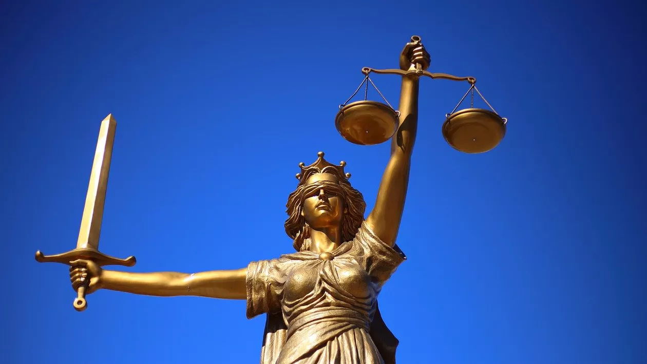 CCR a explicat că decizia CJUE privind supremația dreptului european se poate aplica în România „numai după revizuirea Constituției”