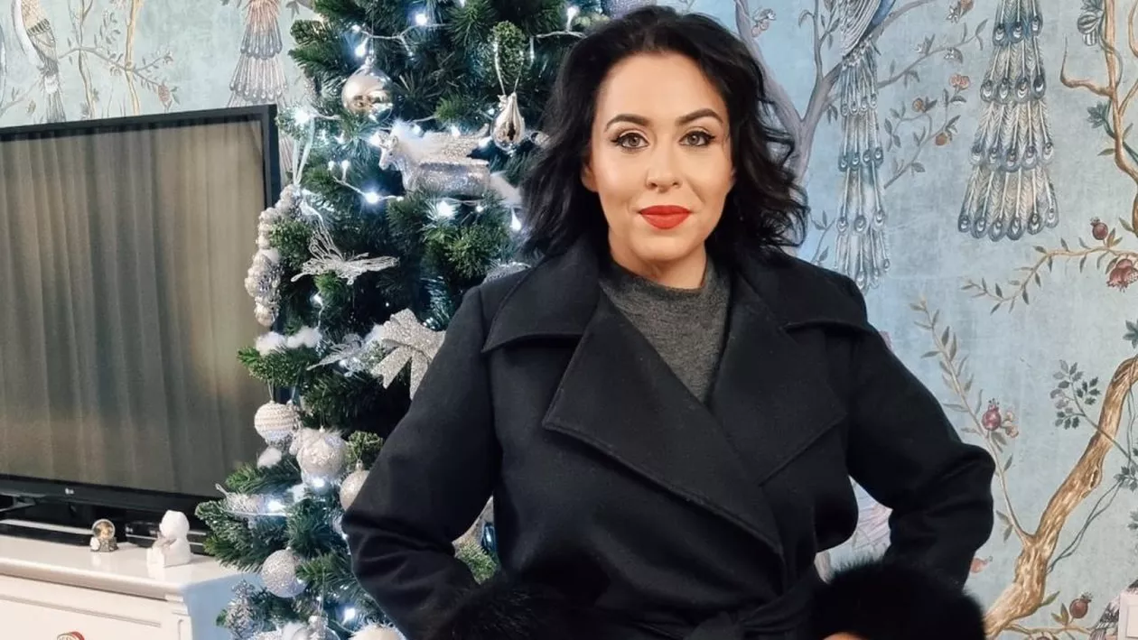 Oana Roman sare în apărarea lui Petre Roman: Atât de mult a furat tata cu 10 mâini încât nu avea unde să stea