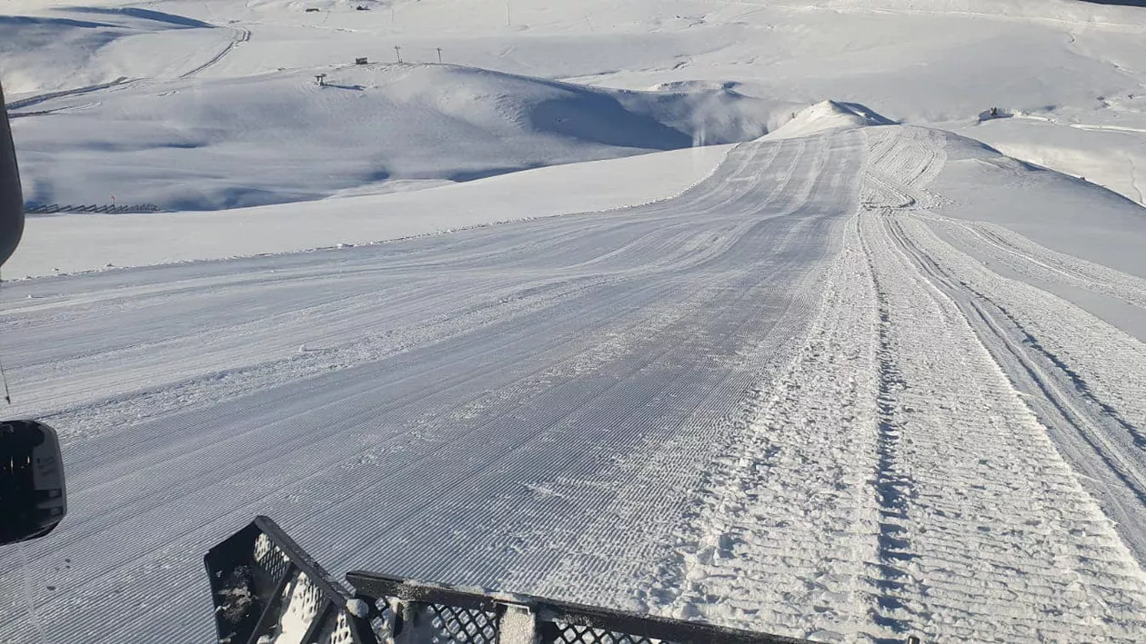Sezonul de schi în Sinaia se deschide parțial de miercuri (GALERIE FOTO)