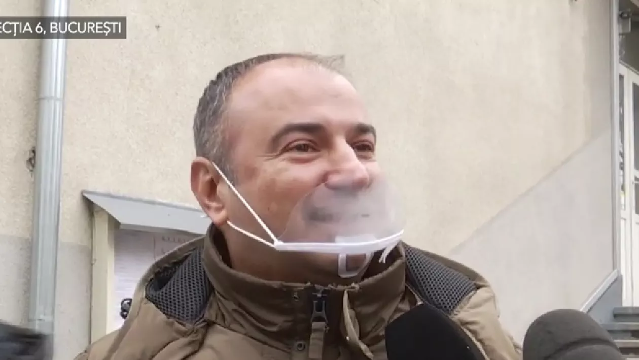 Soțul Dianei Șoșoacă, Silvestru, a râs când a fost întrebat dacă într-adevăr a mușcat-o pe jurnalista italiană Lucia Goracci: „E o problemă cu femeia! Caută show”
