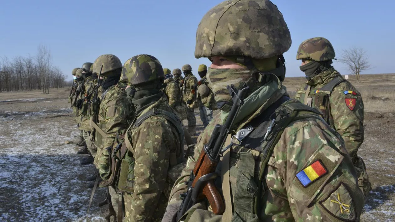 Câți bani primesc de la MApN tinerii români care doresc să se antreneze militar. Suma se obține lunar