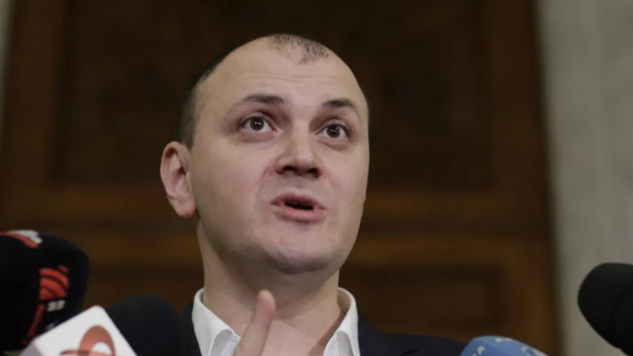 Numele lui Sebastian Ghiță apare într-o scurgere de informații de la Moscova - o comunicare între un agent rus și șeful său / Ghiță respinge „afirmațiile false” și lansează propriile acuzații